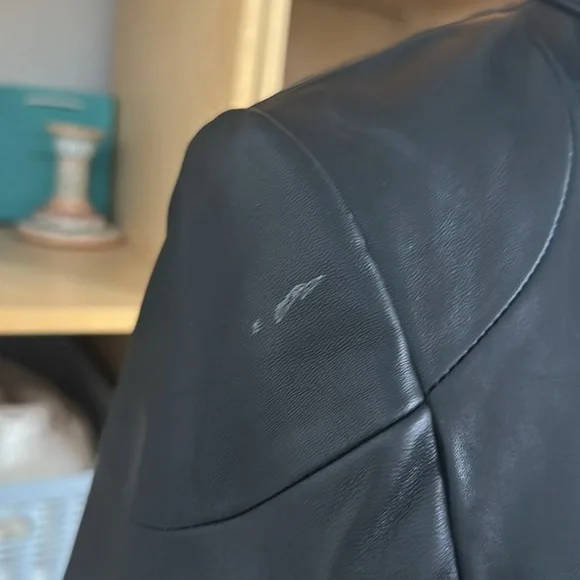 Gorgeous Ralph Lauren leather jacket - Picture 4 of 10